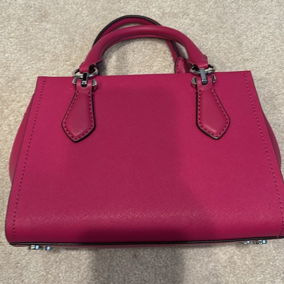 Michael kors hot pink top handle bag leather with strap for crossbody NWOT - Picture 3 of 10